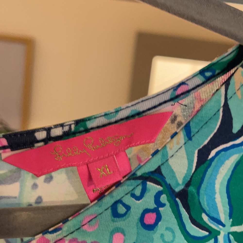 Gently Used Lilly Pulitzer Romper. - Picture 2 of 4